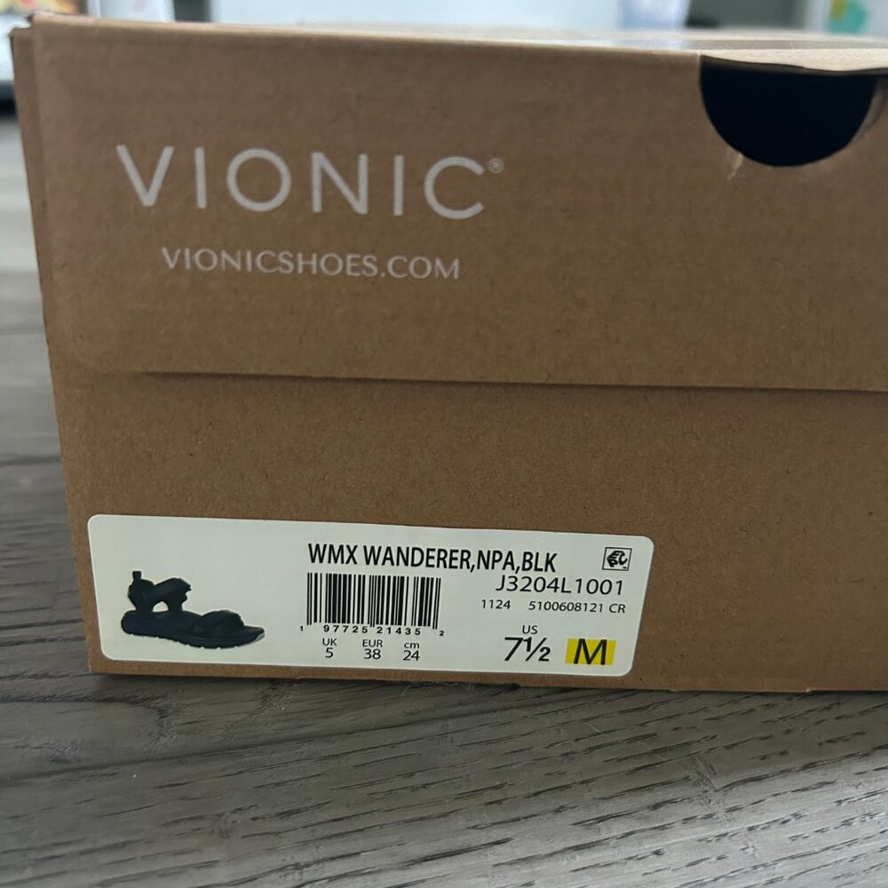 Vionic Walk Max Wanderer Hiking Sandal — Black, 7.5 - Picture 6 of 9